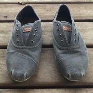 No lace slip on Toms, dark green/gray